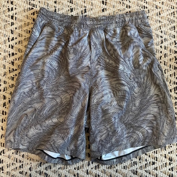 7inch pacer breached shorts - Picture 1 of 3